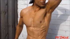 Veiny Muscle Flex 1