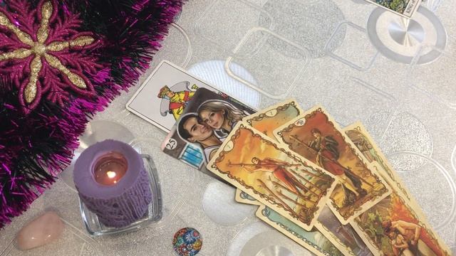 4 КОРОЛЯ. ЧТО У НЕГО НА СЕРДЦЕ К ВАМ? МЫСЛИ, ЧУВСТВА, ДЕЙСТВИЯ. Онлайн Расклад Таро смотреть онлайн