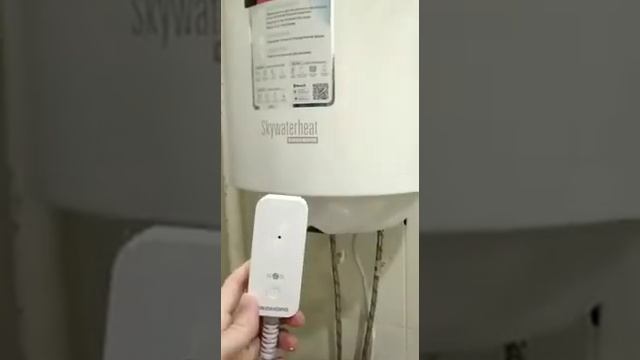 Умный водонагреватель REDMOND SkyWaterHeat 302S -добытчик горячей воды. смотреть онлайн