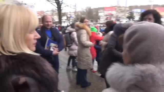 Пожар в Васильковской школе № 9.Мэр Сабадаш с региональной командой на пожар не прибыл смотреть онлайн