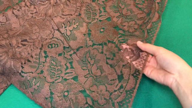 5090 Solstiss. Коричневое кружево с ящерицами в цветах (75% виск 25% нейлон) смотреть онлайн