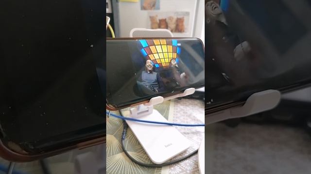 Алексей Куличков😃 едим кулич и смотрим спец.выпуск Такси смотреть онлайн