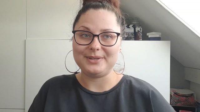 Shop my stash / Makeup basket 2 смотреть онлайн