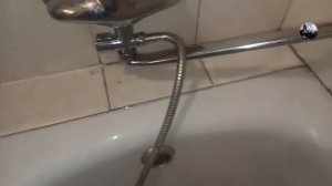 Уголок для ванной или бордюр для ванной. Монтаж. Как установить?