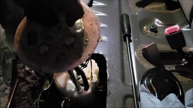 4Runner Fuel Pump Replacement Without Dropping the Fuel Tank смотреть онлайн