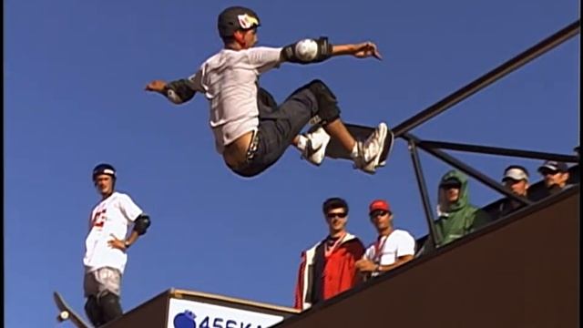 Bob Burnquist - X Games 2000 Vert Best Trick Winning Run - Fakie 5-0 to Kickflip смотреть онлайн
