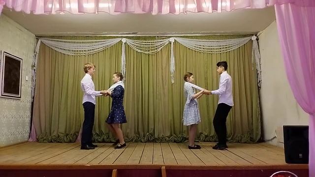 Ансамбль "Веснушки" танец "Вальс " Синий платочек" смотреть онлайн
