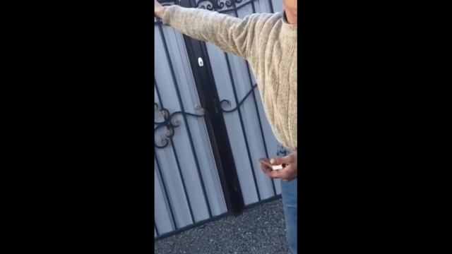 Неадекватные люди!Рассказал и показал все на пальцах! смотреть онлайн