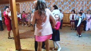 Ой на горі білий камень. Танці на українському весіллі. Полька