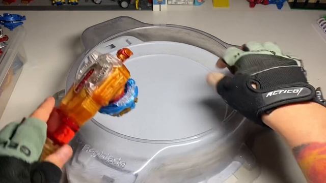 ЦИКЛОН БЕЛИАЛ от TAKARA TOMY / Второй обзор на набор B-188 / Бейблэйд Бёрст / Beybladeburst
