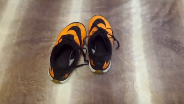 Футзалки ( Nike) смотреть онлайн