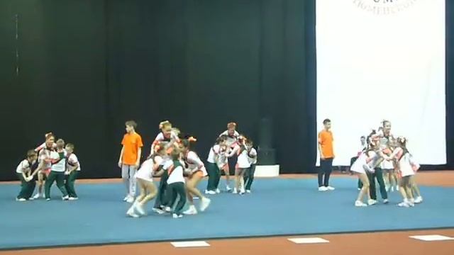 Черлидинг. Команда "Пепси" 06.03.2016г смотреть онлайн