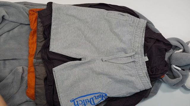 06362 Mix Clothing Extra (Микс м/ж)№4 26,30кг 6,50€ за кг 68ед смотреть онлайн