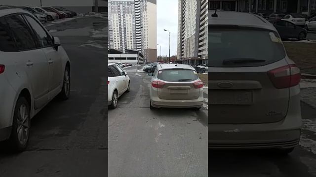 Хотите увидеть сравнение Renault Grand Scenic vs Ford c-max hybrid!? #scenic #c-max смотреть онлайн