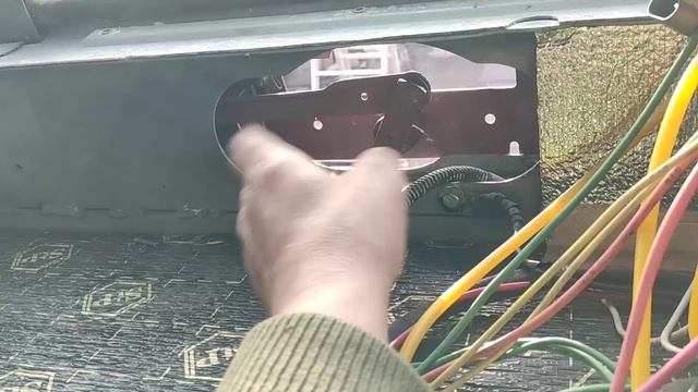Подготавливаю накладки кабины под покраску inretnational 9800 смотреть онлайн