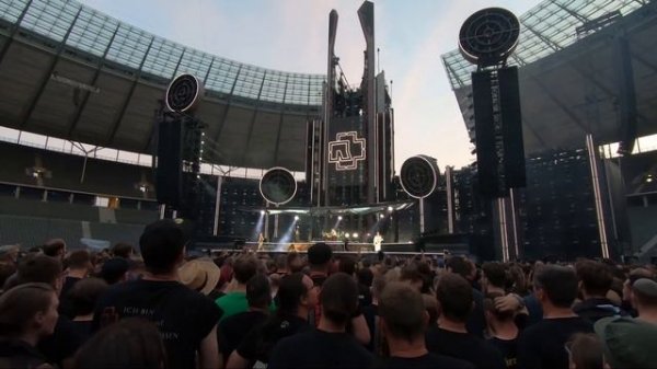 RAMMSTEIN Live @ Olympiastadion Berlin [Full Concert]