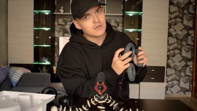 ЧЕСТНЫЙ ОБЗОР JBL QUANTUM 100 / СРАВНЕНИЕ С JBL T-450 смотреть онлайн