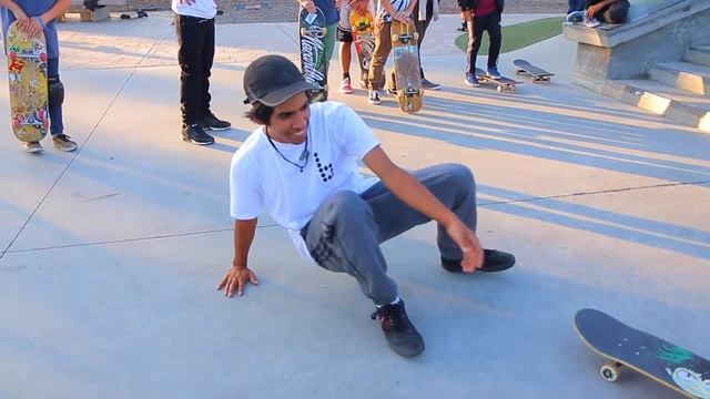 TRICKS FOR PRIZES AT FREMONT SKATE PARK! | TRICKS FOR PRIZES EP. 5 смотреть онлайн