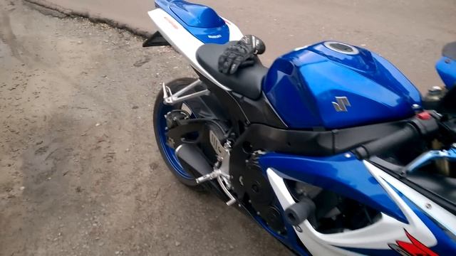 Suzuki GSX-R 600 2006 k6 stock exhaust without cat смотреть онлайн