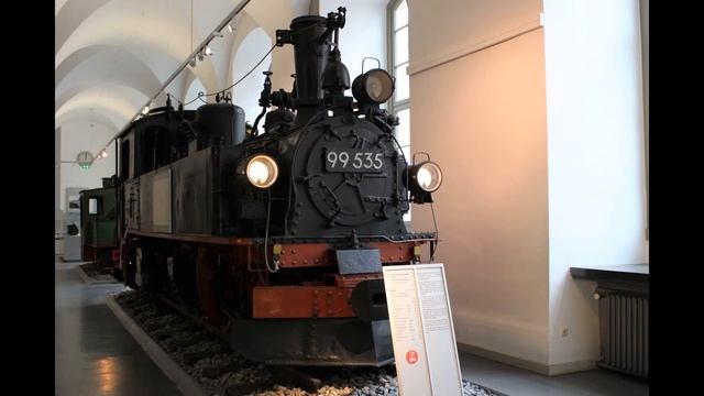 Verkehrsmuseum Dresden / Dresden Transport Museum (2010, 2014 en 2017) смотреть онлайн