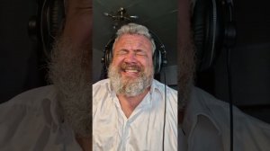 ПОЛНОЕ ВИДЕО В.Высоцкий "за меня невеста отрыдает честно" (Костя Голд кавер)