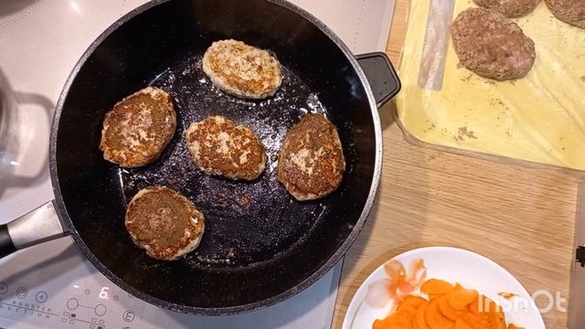 Обед - котлеты и суп из чечевицы смотреть онлайн