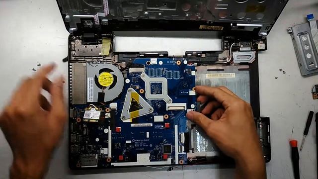 Acer E5 571G Notebook Add Ram