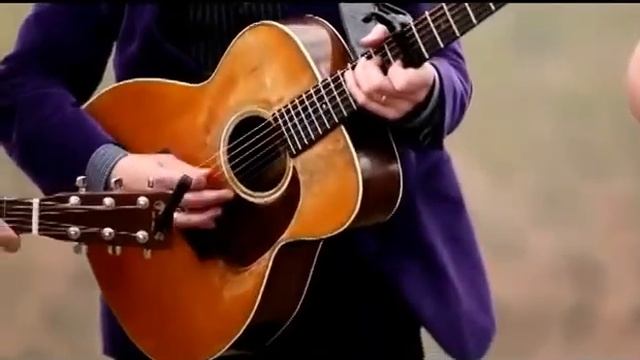 Elvis Costello & Mumford & Sons - The Ghost of Tom Joad & Do Re Mi Medley Acoustic Cover смотреть онлайн
