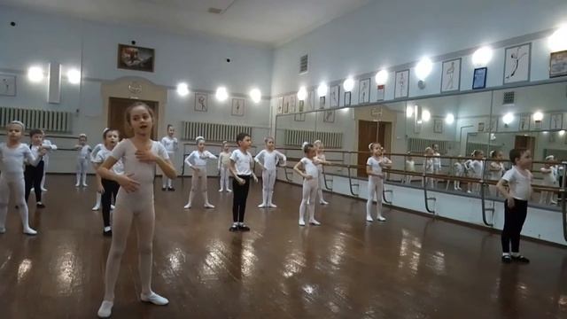 Открытый урок 11.12.2020г. подготовительная группа гр. 3. кусочек из танца "Морячка" смотреть онлайн