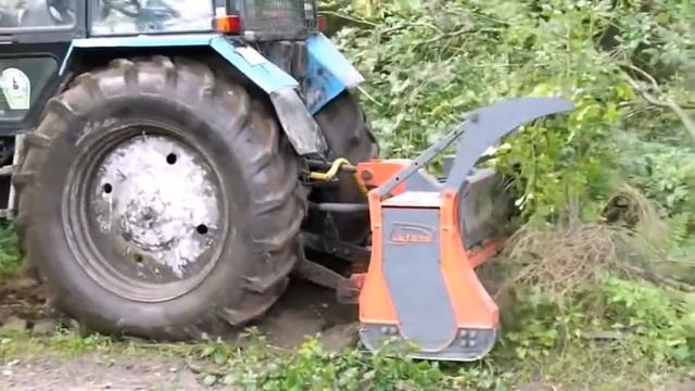 Мульчер UM-Forest 200 на тракторе МТЗ-1221 смотреть онлайн