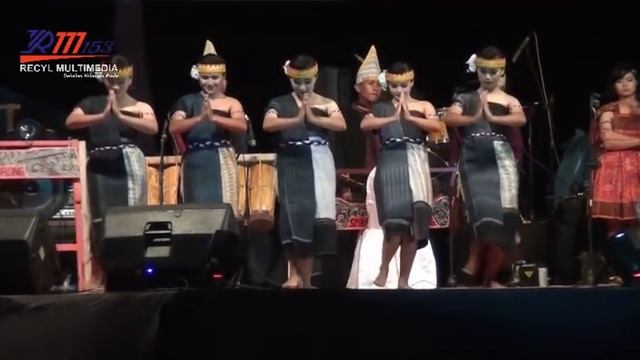 TORTOR BATAK DOLOK PUSUK BUHIT FESTIVAL DANAU TOBA 2016 смотреть онлайн