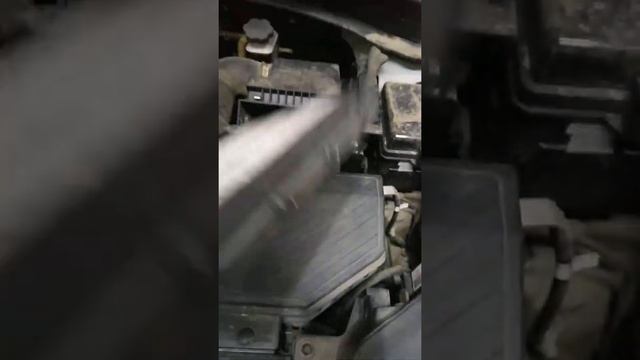 Air Filter Change смотреть онлайн