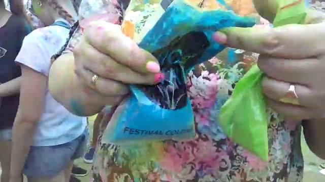 Фестиваль красок холли в Хабаровске 25.06. июня 2016 года смотреть онлайн