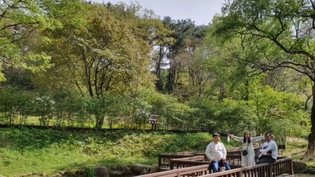 Holiday Outing in Yongin si смотреть онлайн