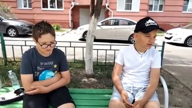 Играем в слова 3 часть с Саней смотреть онлайн