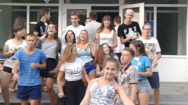 Веселушки смотреть онлайн