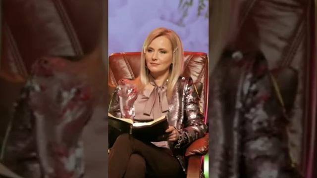 Как креститься в Отца, Сына и Духа Святого смотреть онлайн