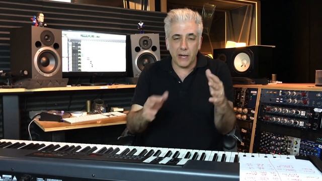 Why Top Composers Use Chromatic Mediant Modulations смотреть онлайн