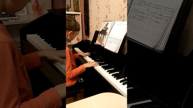 Уроки фортепиано и вокала Баку смотреть онлайн