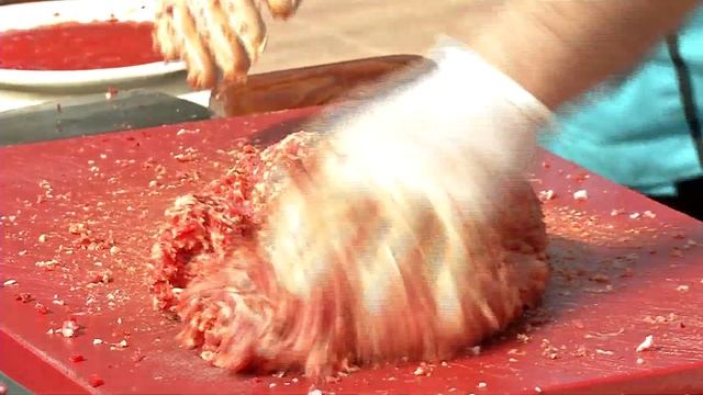 Adana Kebap Tarifi - Turkish Kebab recipe - وصفة الكباب التركي - Receta de kebab turco смотреть онлайн