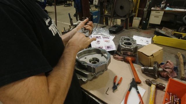 Toyota Tacoma DUAL CASES!! | Trail-Gear & Sumo Gear CrawlBox Build PART 1 смотреть онлайн
