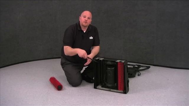Windsor Pivot™ 16" Dual Brush Cylindrical Automatic Floor Scrubber смотреть онлайн