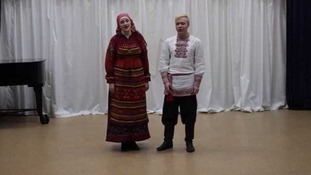 Дуэт Саяпина В , Дружин В Протяжная песня села Менза Красночикойского района Забайкальского края смотреть онлайн