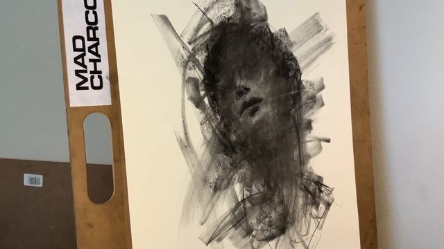 Abstract and Realistic (at the same time) смотреть онлайн