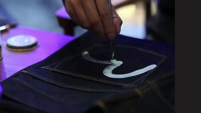 EVISU BESPOKE - Your Unique Jeans смотреть онлайн