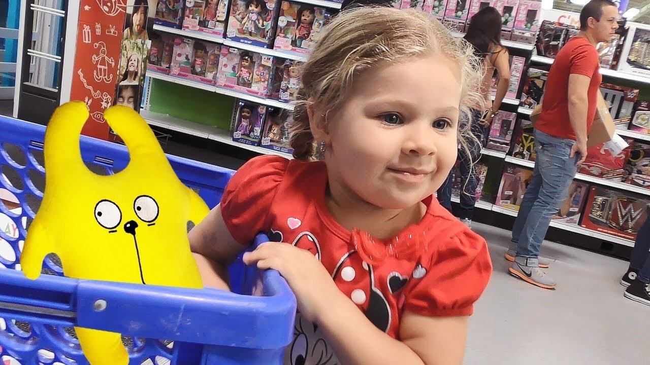 KIDS TOY SHOPPING SPREE WITH Diana And Roma