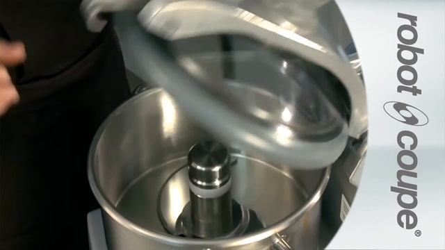 Robot-Coupe Cutter Mixer R 8 - Chopping meat for sausage stuffing смотреть онлайн