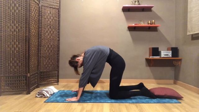 SESIÓN PILATES RESTAURATIVO + RELAJACIÓN GUIADA / Calma tu cuerpo y tu mente para dormir mejor смотреть онлайн