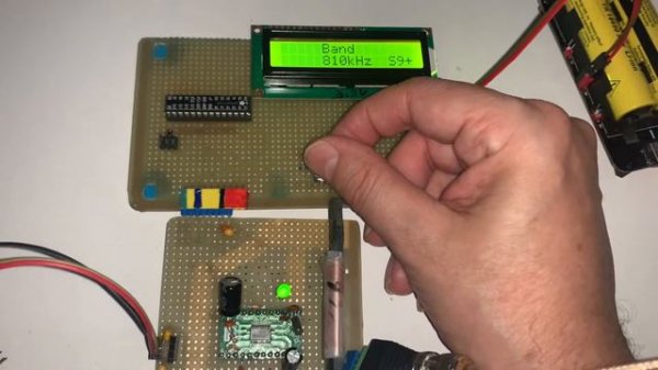 AKC6955 based receiver controlled by standalone ATmega 328 with LCD16x2