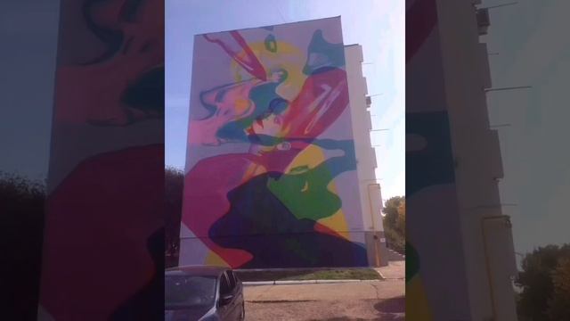 graffity, drawing on the facades, рисунки на фасадах домов в Солнечнодольске смотреть онлайн